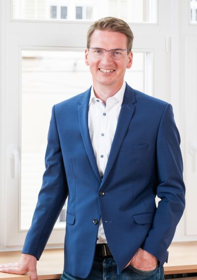 Jochen Schwend, Diplom-Kaufmann
Wirtschaftsprüfer / Steuerberater, Lahr